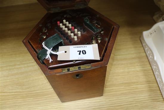 A Victorian rosewood concertina, height 7in.